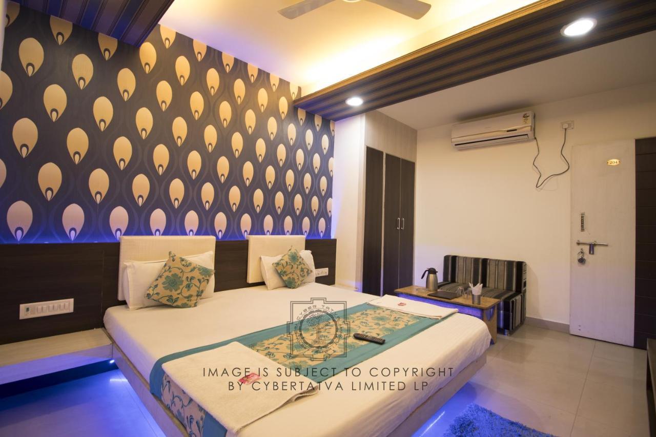 بوبال Hotel Maa Ganga Palace المظهر الخارجي الصورة