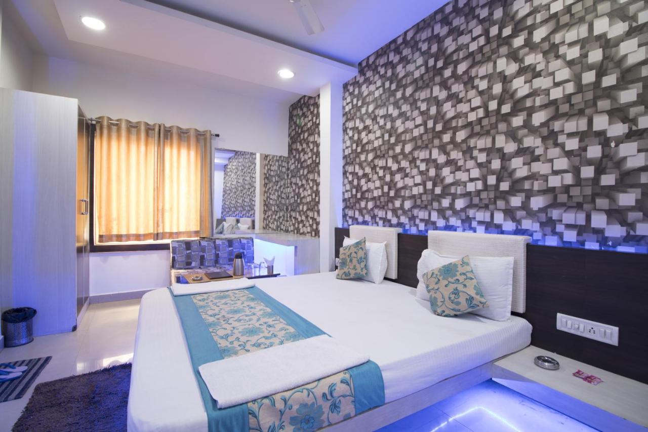 بوبال Hotel Maa Ganga Palace المظهر الخارجي الصورة